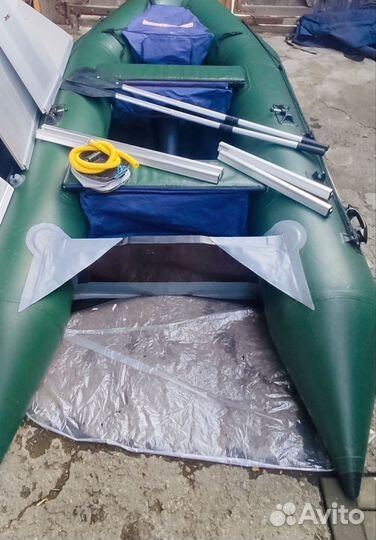 Продам лодку Nissamaran tornado 360TR(киль)