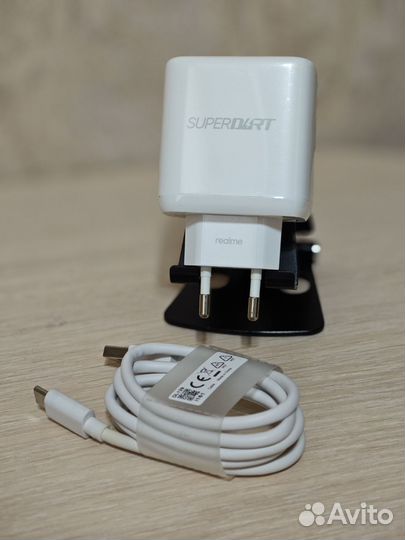 Зарядноеустройство Realme 65W SuperDart