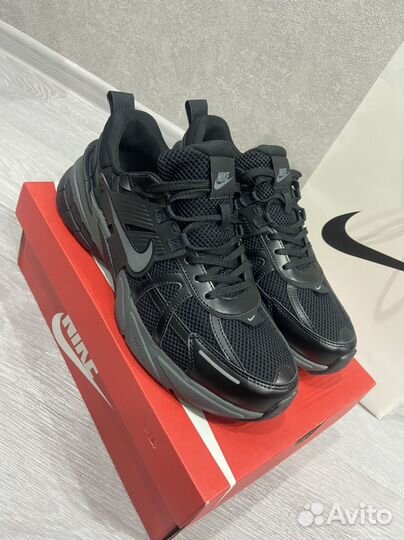 Кроссовки мужские Nike 44 размер