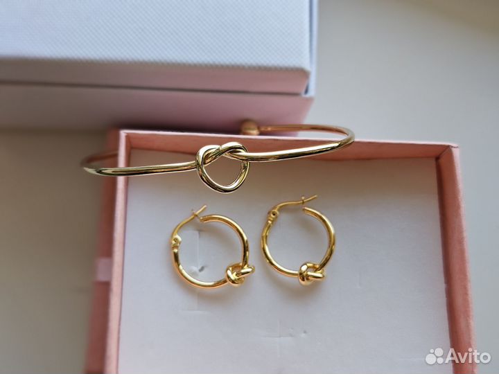 Браслет, серьги узел