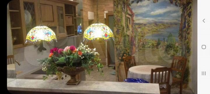 2-к. квартира, 53 м², 1/3 эт.