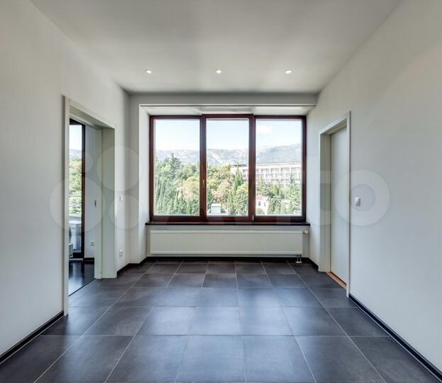 4-к. квартира, 193,6 м², 13/14 эт.