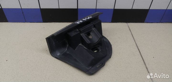 Кронштейн (сопут. товар) 5-serie GT F07 2009-2016