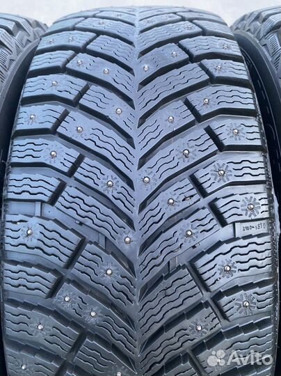 Michelin X-Ice North 4 205/55 R16 94T