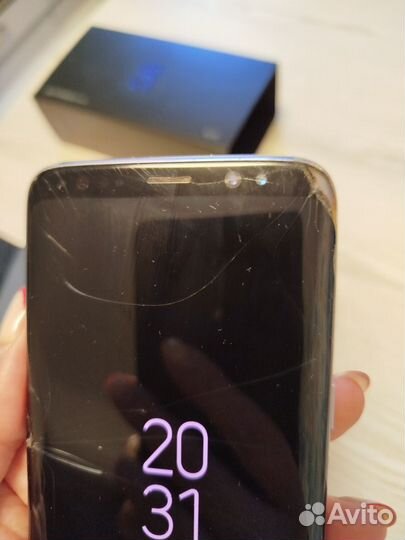 Samsung Galaxy S8, 4/64 ГБ