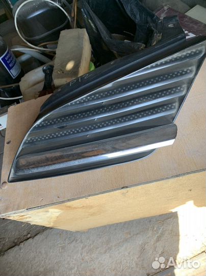 Решетка радиатора ниссан р12