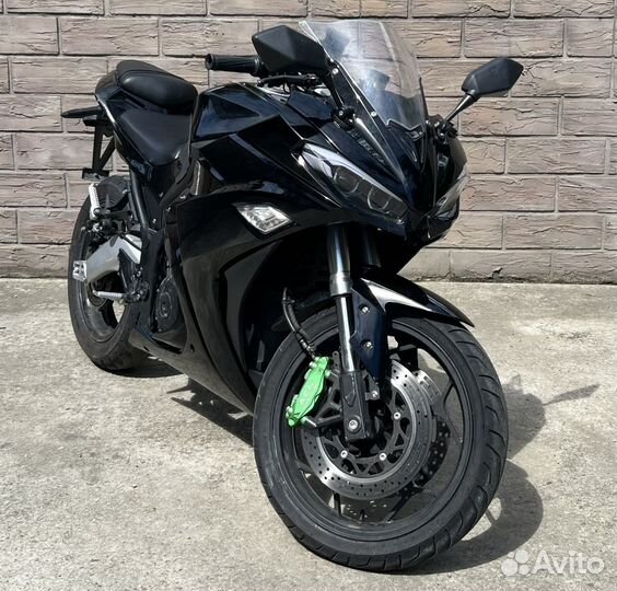 Электромотоцикл Yamaha R3 100Ah