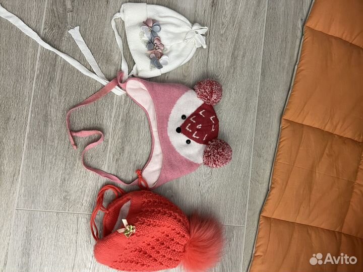 Комплект варежки и пинетки kerry