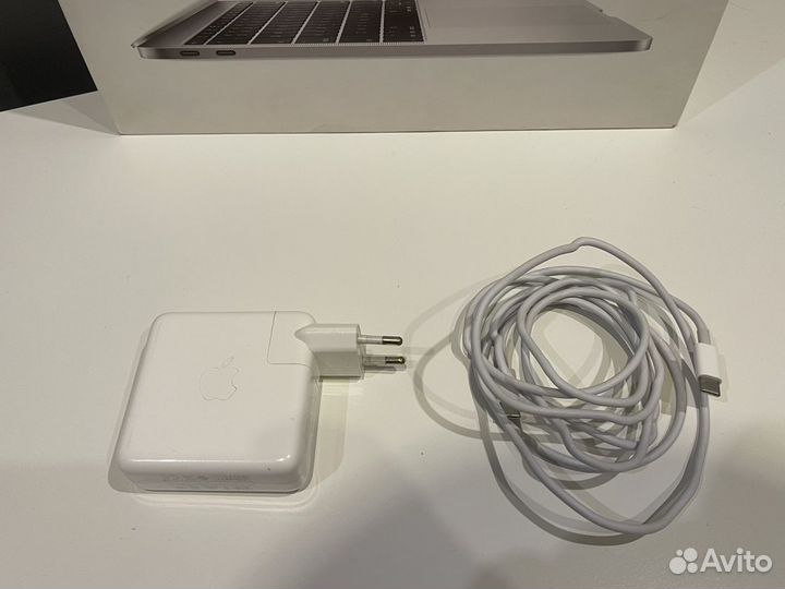 Apple macbook pro 13 2017