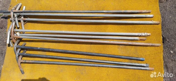 Стойки для палатки