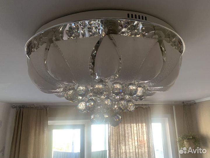 Светильник потолочный, люстра, лампа