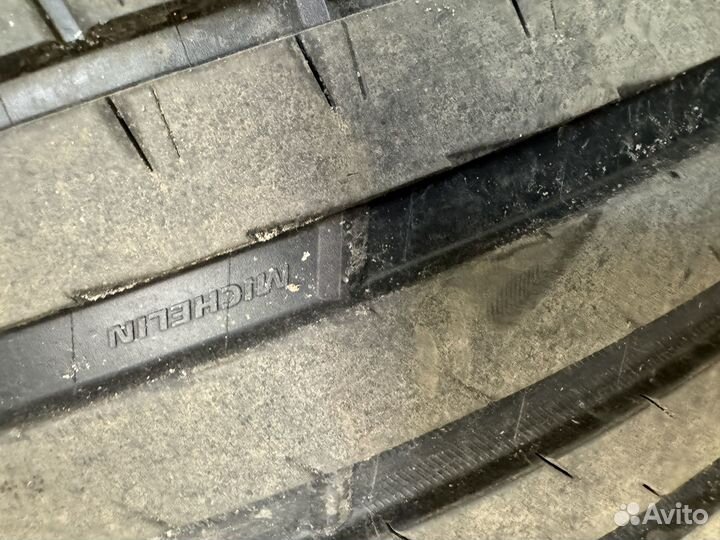 Michelin Pilot Sport 265/45 R21 204ZR