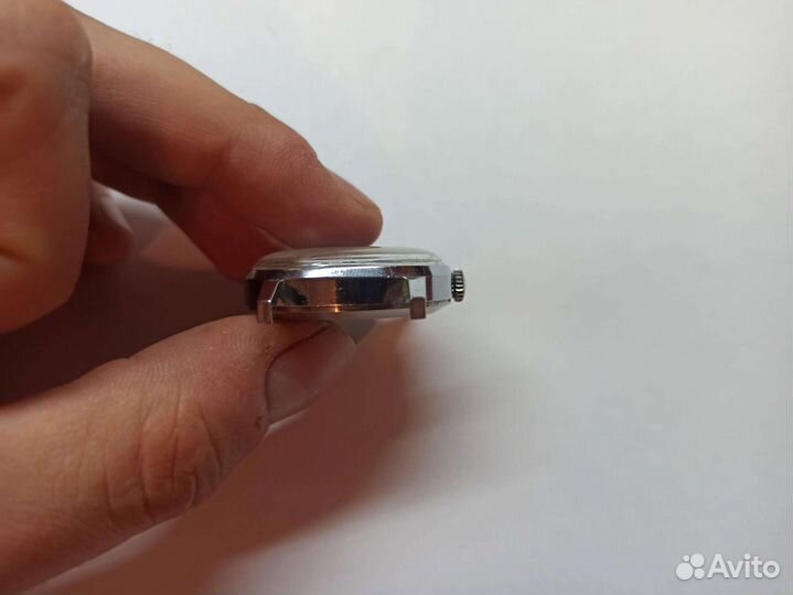 Часы Победа