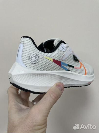 Кроссовки Nike женские Pegasus 40