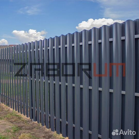 Забор из серого штакетника в Павловском Посаде