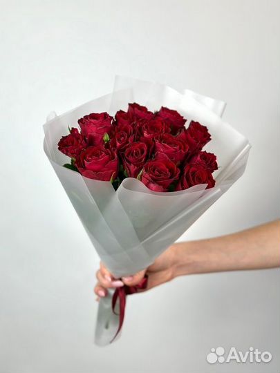 Букет из красных роз Мадам Ред с доставкой