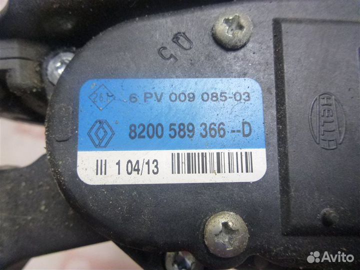 Педаль газа Renault Duster HSM F4R 2013