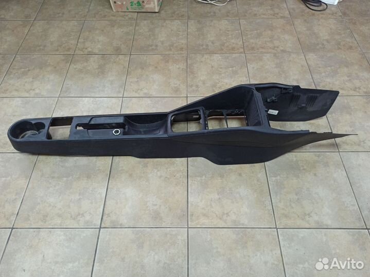 Консоль центральная. Шкода рапид 2 с 2020 года