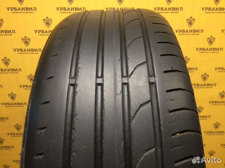 Continental ContiPremiumContact 2 215/55 R17 94V