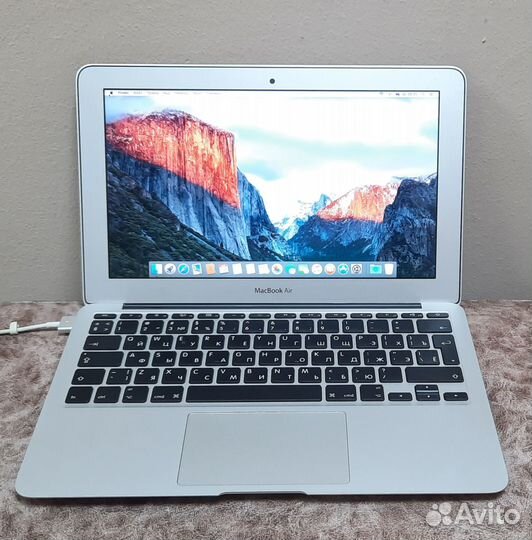 Ноутбук Apple MacBook Air 11 mid 2012