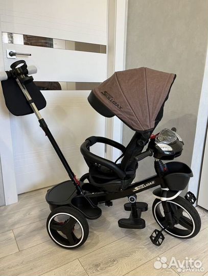 Трехколесный велосипед