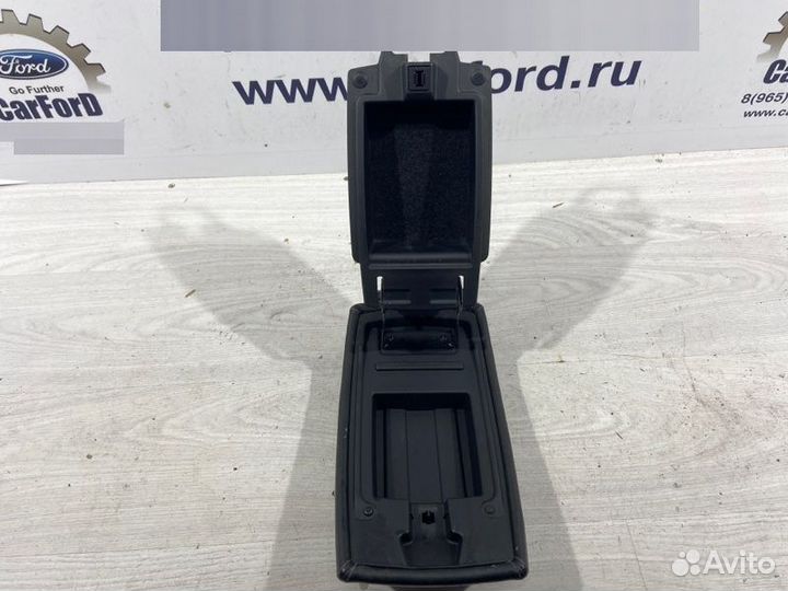 Крышка подлокотника Ford Mondeo 4 (07-14) хэтчбек