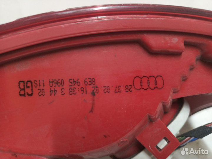 Фонарь задний правый Audi A4 B6 8EC / 8E5 ALT 2001