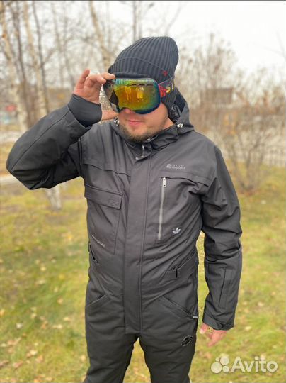 Комбинезон горнолыжный\сноубордический