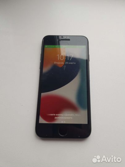 Телефон iPhone 7