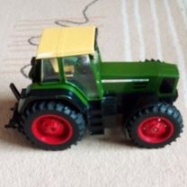 Трактор Fendt Vario Favorit 926