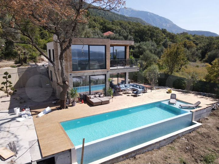 Дом 150 м² на участке 500 м² (Черногория)