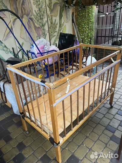 Детская кроватка
