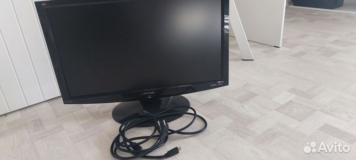 Монитор 24 дюйма ViewSonic VX2433wm