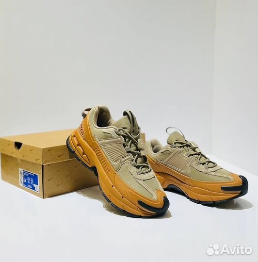 Nike air zoom vomero 5 roam