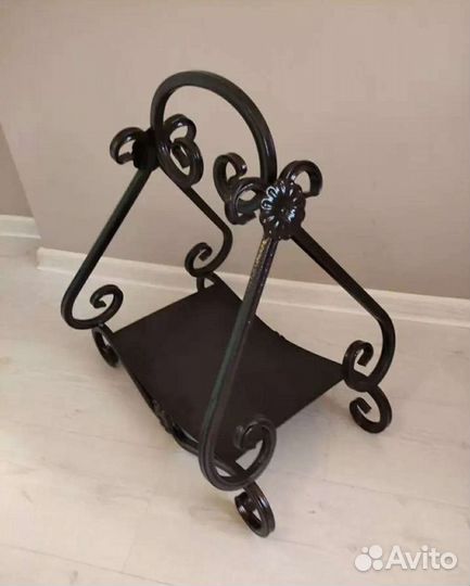 Дровница кованная