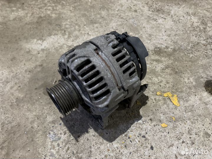 Генератор 90А skoda octavia а4 тур 2008г