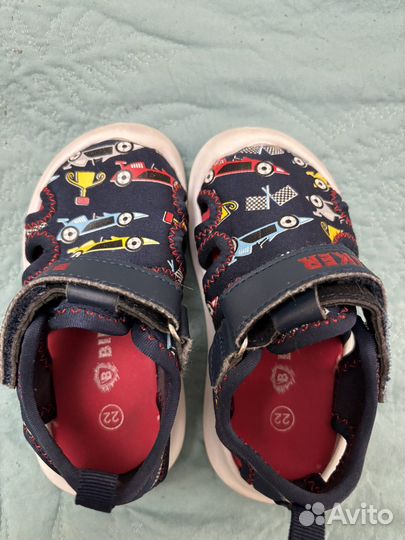 Сандалии детские 22 размер