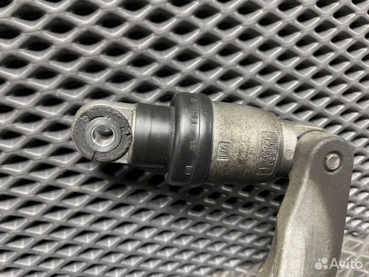 Натяжитель ремня генератора Honda Civic FD(4Д)