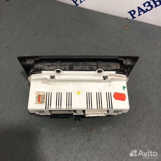 Блок управления печкой Ford Fiesta 2008-2013