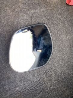 Зеркало левое