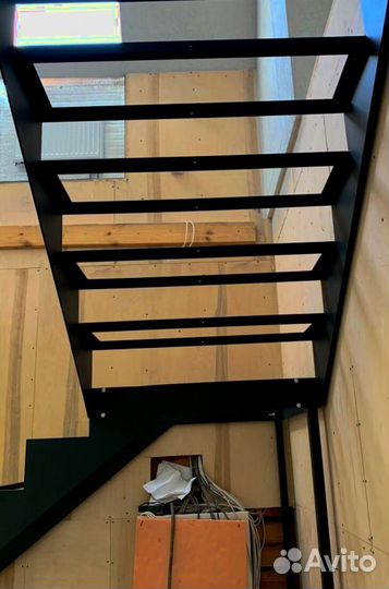 Лестницы на металлокаркасе