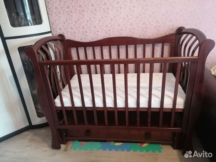 Кроватка детская