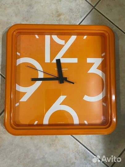 Часы настенные