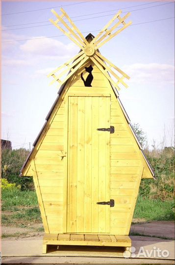 Уличный туалет деревянный Ш323