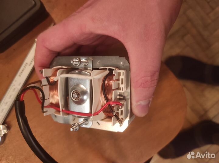 Двигатель для кухонной вытяжки kp27dt003