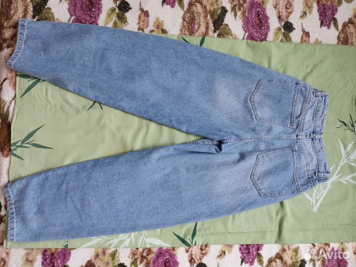 Джинсы бананы Bershka EUR 34