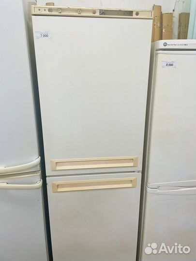 Холодильник Stinol 103