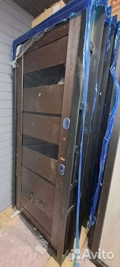 Дверь входная металлическая