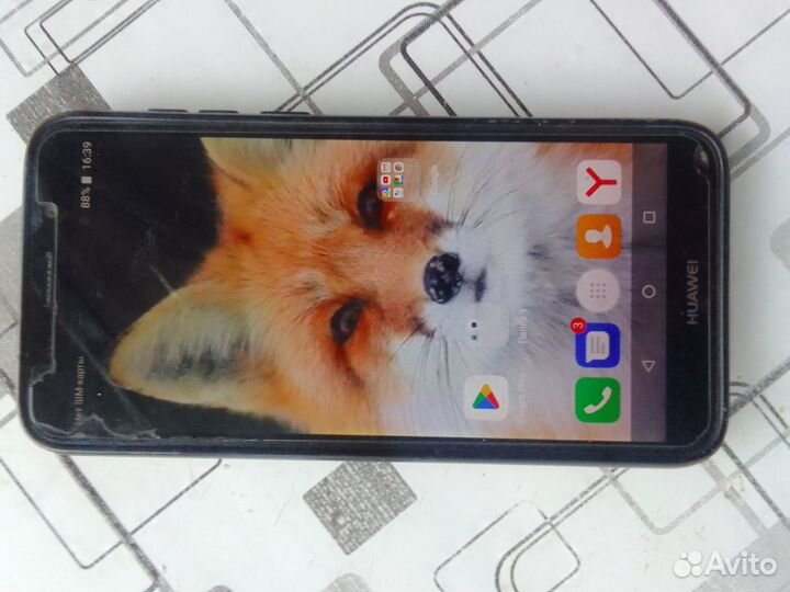 Телефон huawei Y5 lite