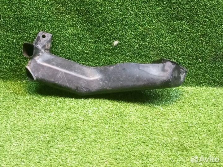 Воздуховод Mitsubishi Lancer CS1A 2005